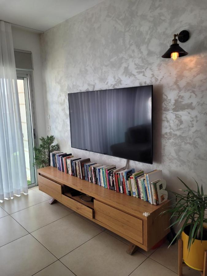 Apartment Ramat Aviv *
